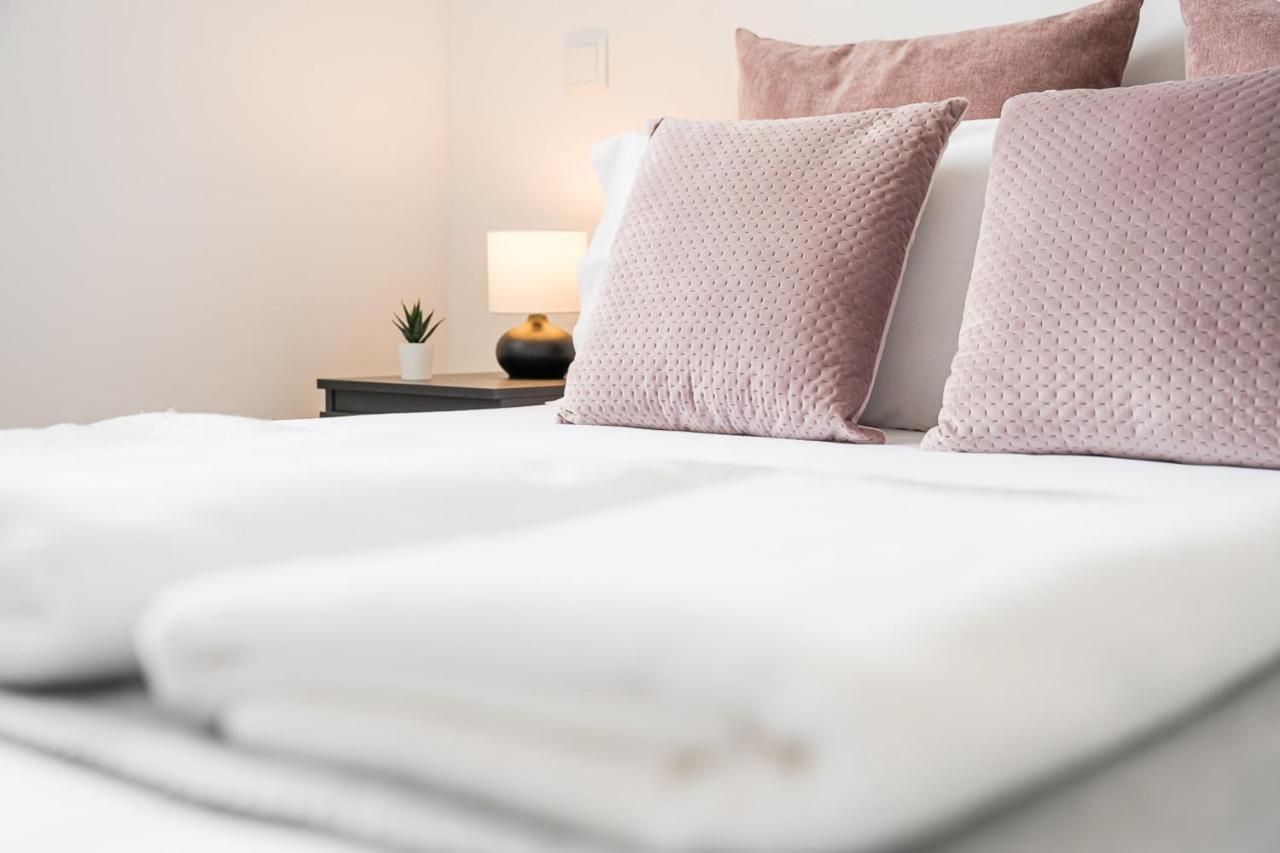 Guestready - Japandi-Chic Home In Central Oporto Exterior foto